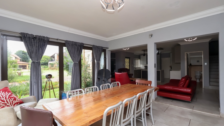 3 Bedroom Property for Sale in The Coves North West